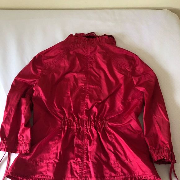 Jacket - Picture 3 of 4